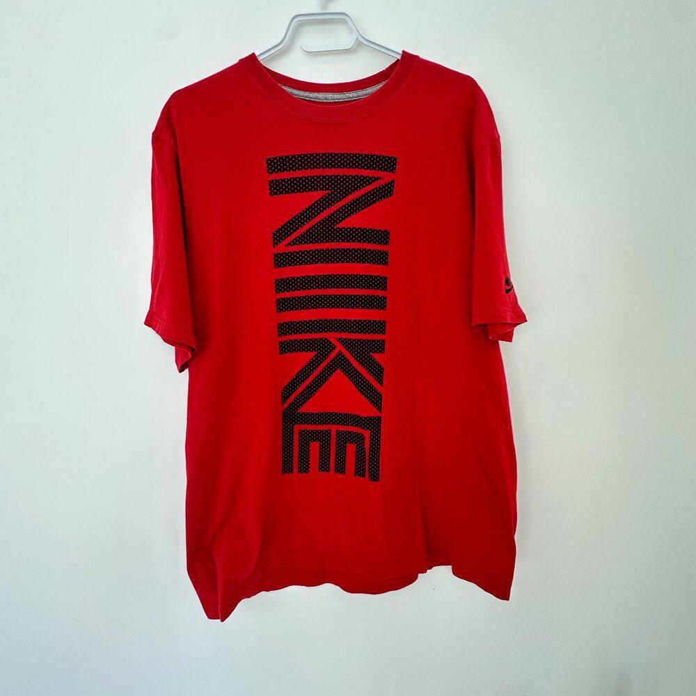 Nike Men’s Red Short Sleeve REgular Fit 100% Cotton Big Logo Print T-Shirt - XL